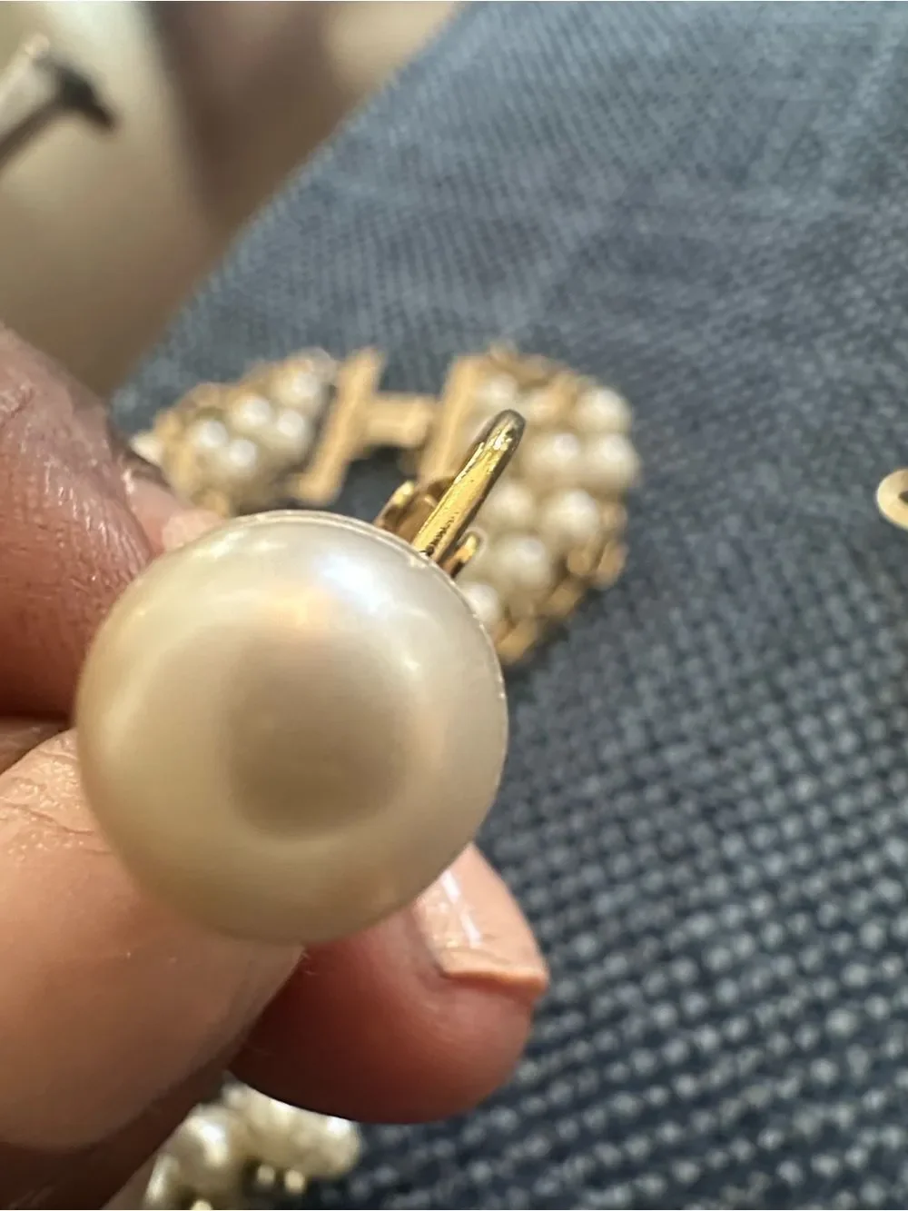 Sarah Coventry bracelet pearl